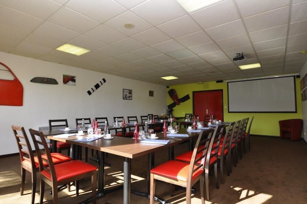 Kyriad Montlucon - Saint Victor Business photo